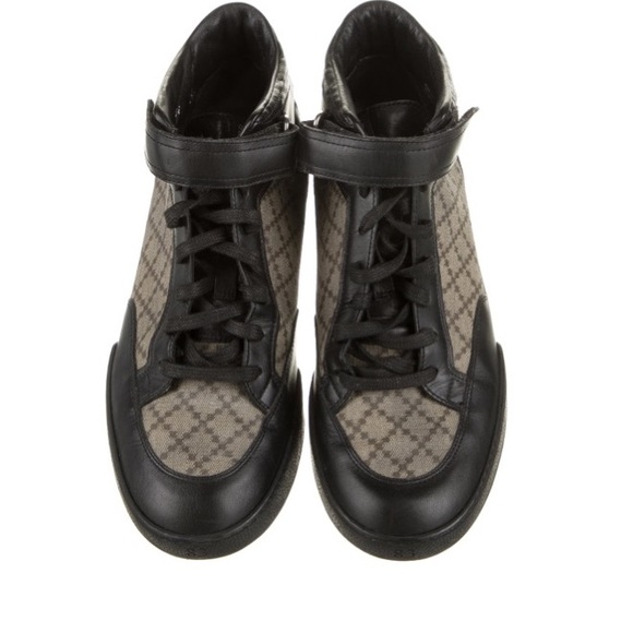 Men’s Diamanté (8.5) - Picture 4 of 8